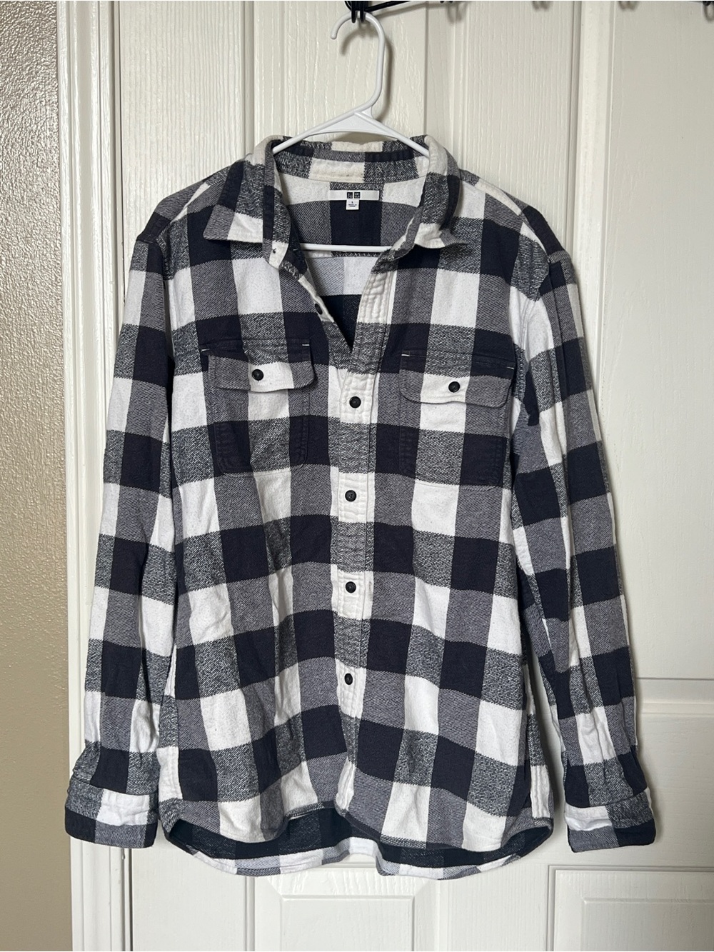 UNIQLO Gingham Flannel Long Sleeve
